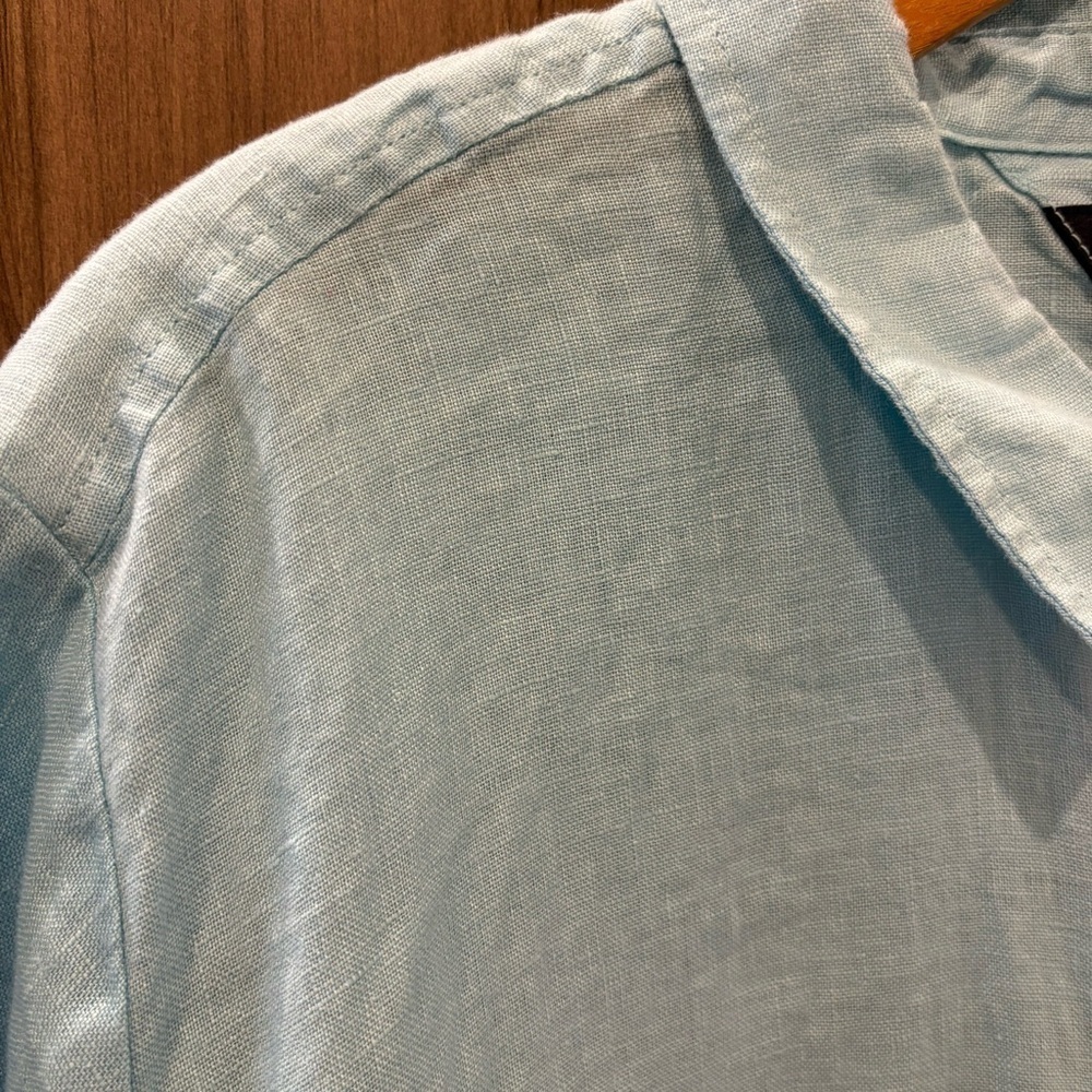 NWOT Light Blue Women's Button-Up Shirt - Picture 3 of 10